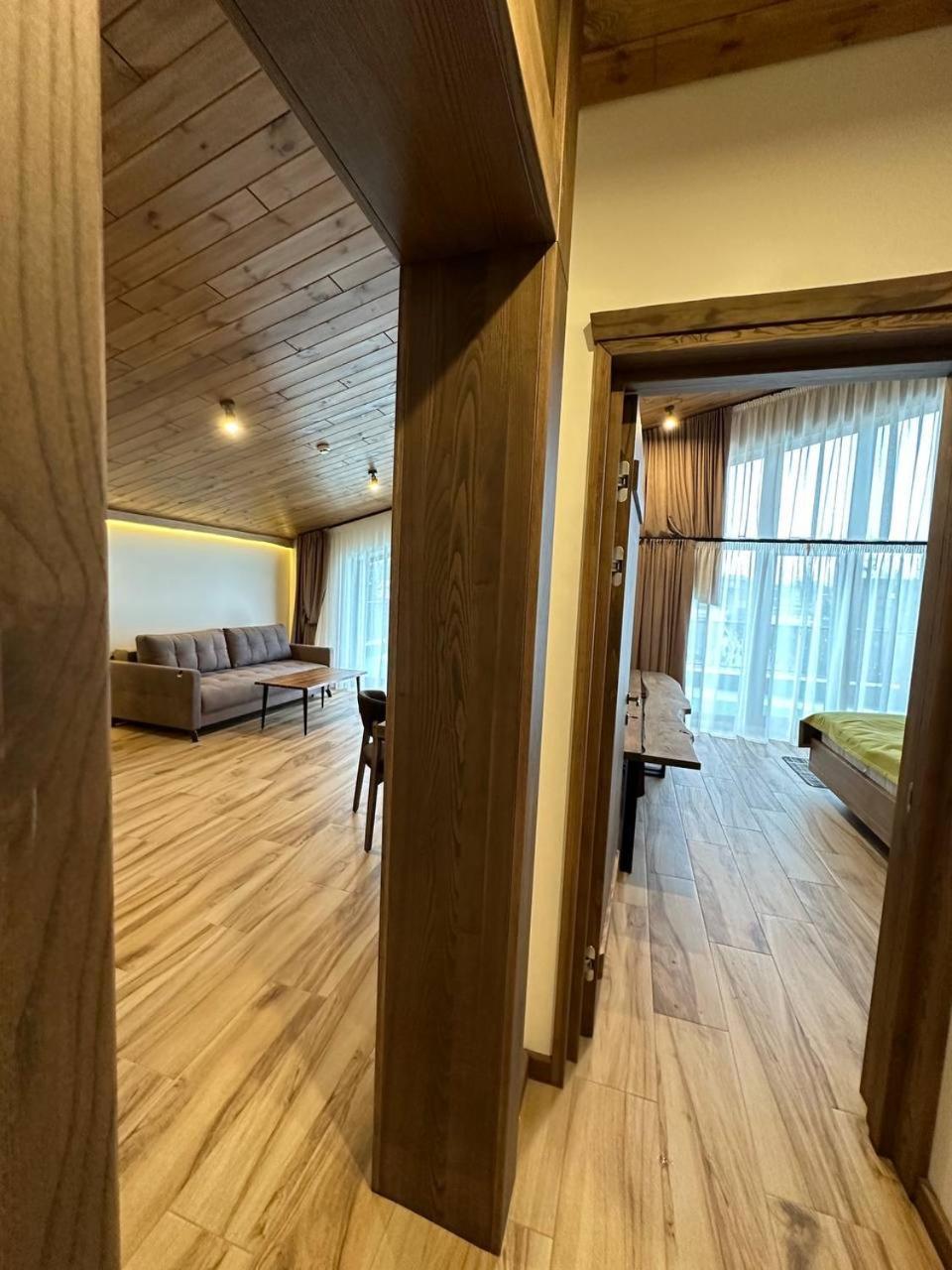 Фільварок Кмитів Hotel Velyki Kosharishcha Eksteriør billede