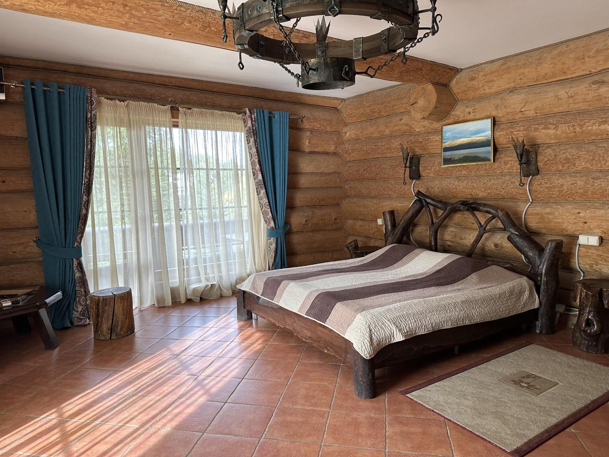Фільварок Кмитів Hotel Velyki Kosharishcha Eksteriør billede