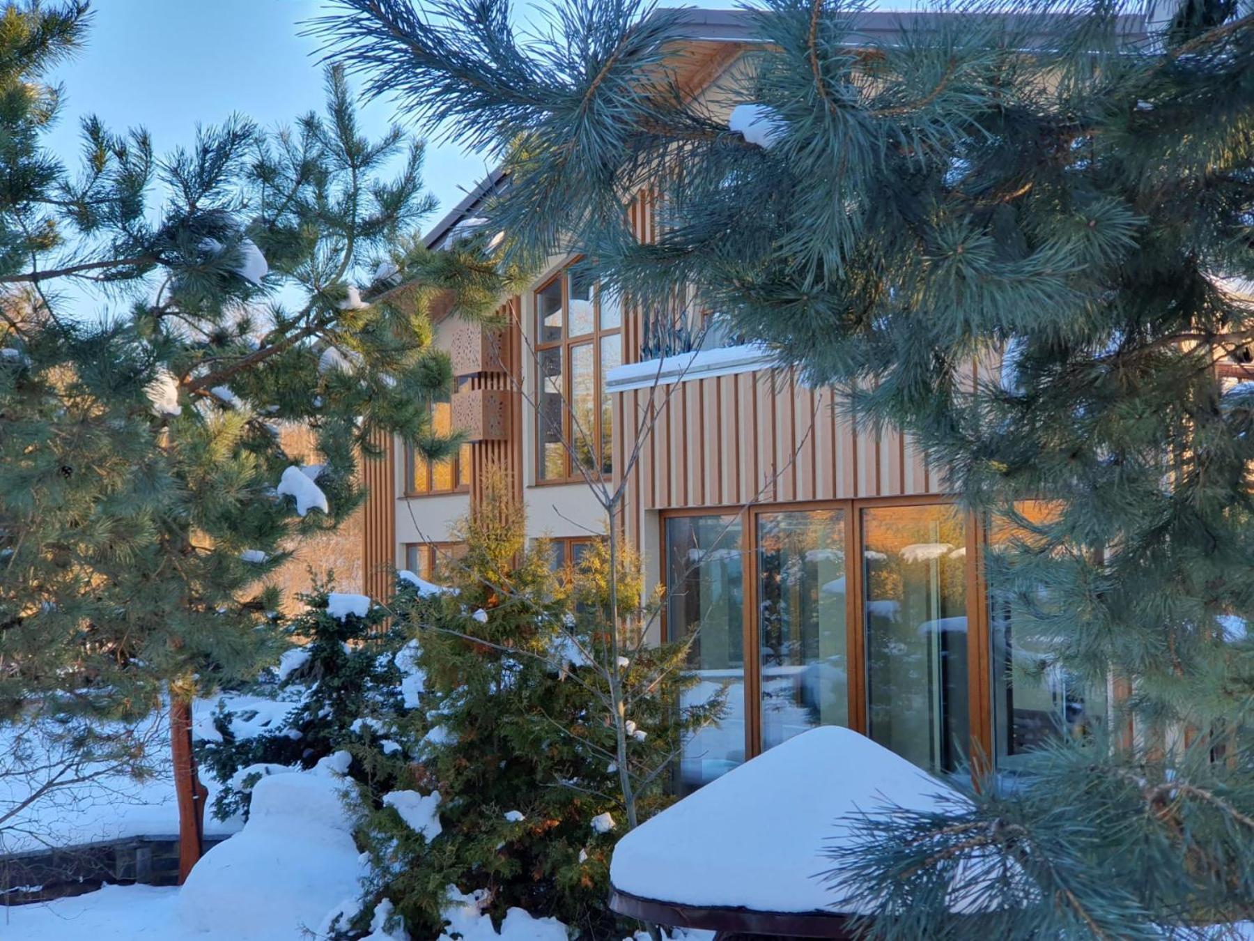 Фільварок Кмитів Hotel Velyki Kosharishcha Eksteriør billede